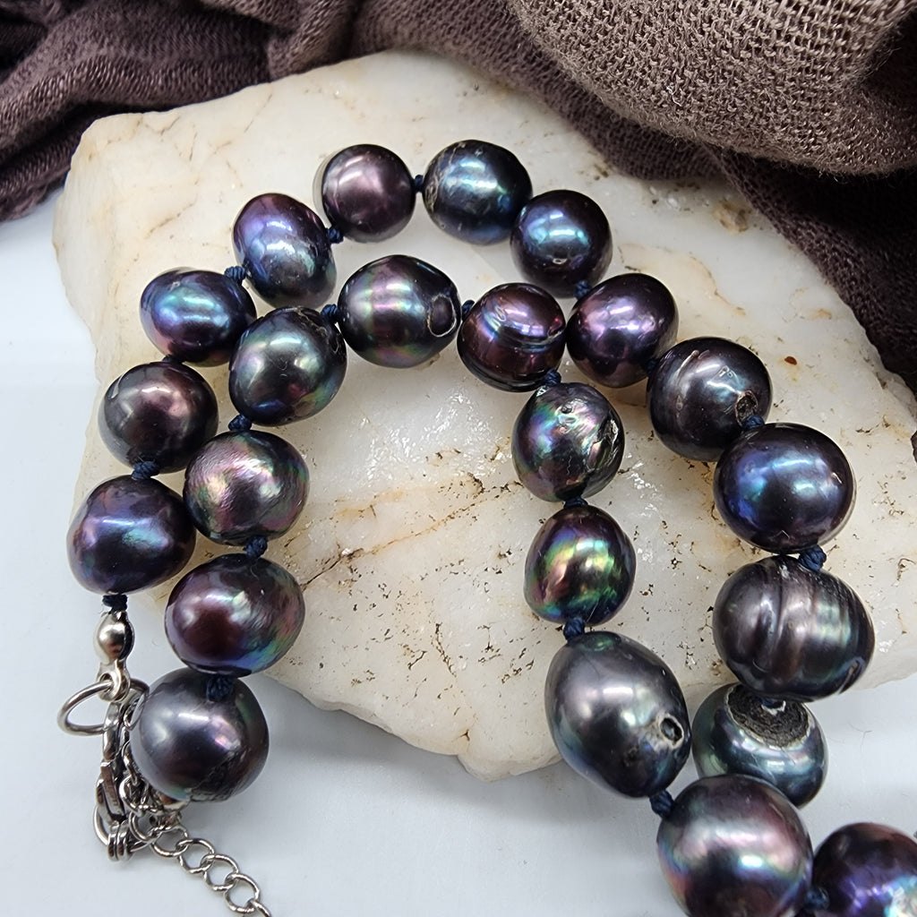 Celebrity Beyond / Black Pearls Mens Necklace Natural Pearl Men's Jewelry Pearl Necklace for man