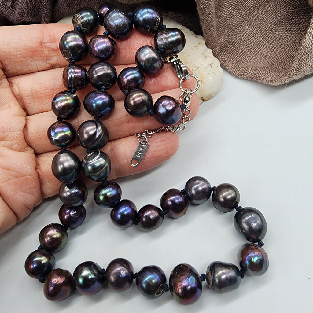 Celebrity Beyond / Black Pearls Mens Necklace Natural Pearl Men's Jewelry Pearl Necklace for man