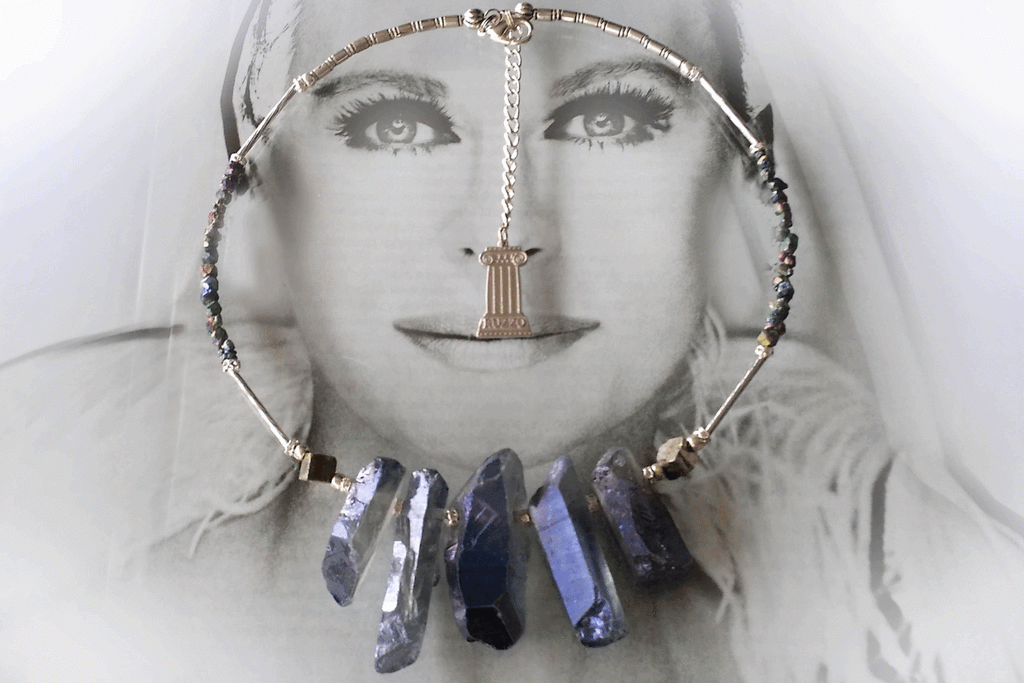 W / The Spirit Guide