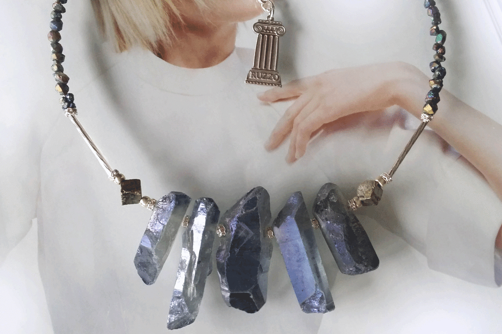 W / The Spirit Guide