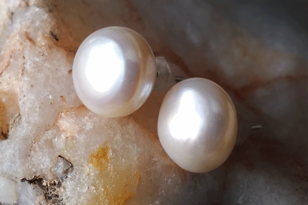 Hello And Goodbye / Designer Jewelry Silver Earrings Natural White Pearls Hypoallergenic Studs Most Popular Jewelry Gift For Women