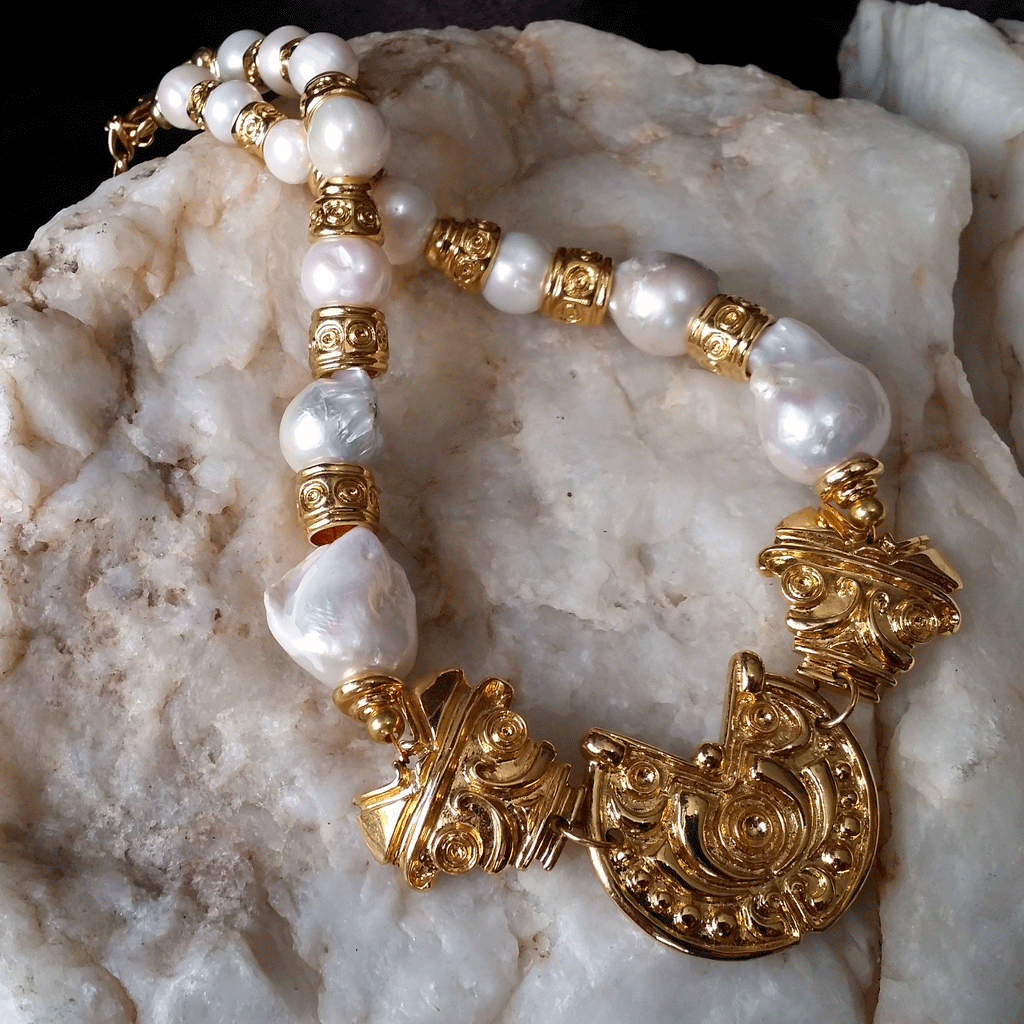 Only In My Dreams / Boho Golden Necklace For Women Necklace Large Baroque Pearl Pendant Unique Pearls Jewelry Gift For Lady