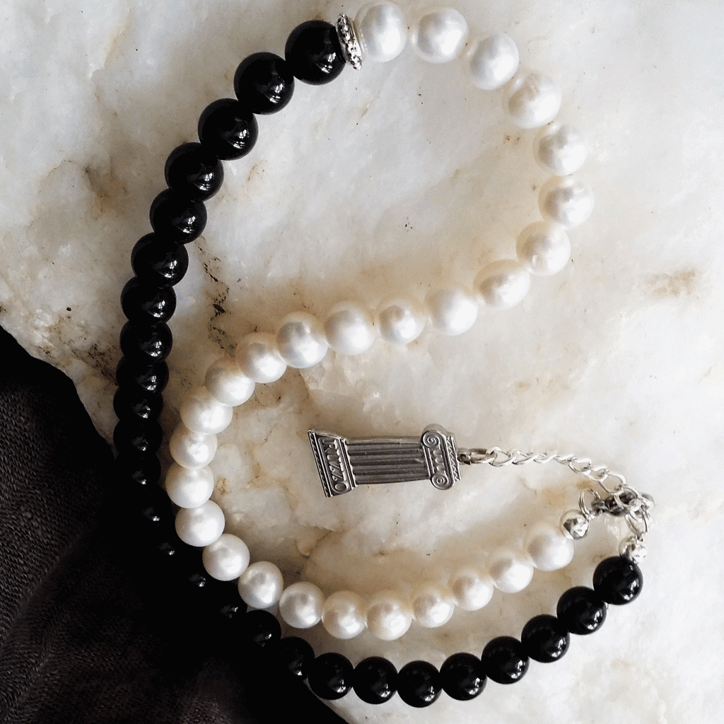 Yin And Yang / Designer Jewelry Classic Pearls Necklace Black Onyx Stone Necklace Yin Yang Necklace Unique Gift for Women