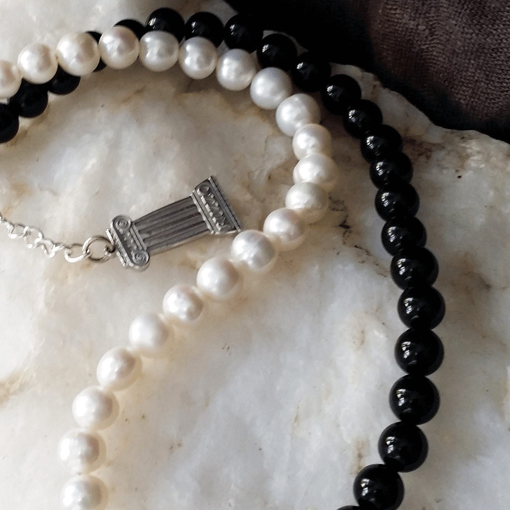 Yin And Yang / Designer Jewelry Classic Pearls Necklace Black Onyx Stone Necklace Yin Yang Necklace Unique Gift for Women