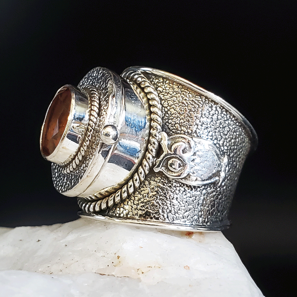 Daily Beast / 7.5 / Designer Jewelry AlexandriteStone Unique Ring Hypoallergenic Silver 925 Ring Gift for Momen