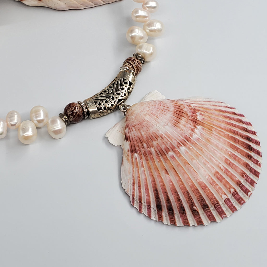 LA MER / Designer Jewelry Large Ocean Shell Necklace Shell Mother Of Pearl Stone Silver Artisan Necklace Rare Pink Pearl Necklace