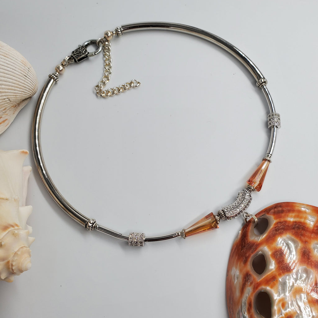 OCEAN QUEEN / Designer Jewelry Large Ocean Shell Necklace Shell Mother Of Pearl Stone Necklace Boho Big Seashell Necklace