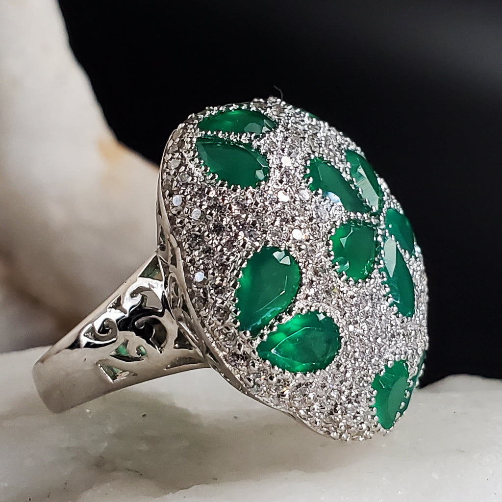 Sand Dollar / 7.8 / Designer Jewelry Natural Raw Emerald Stone Unique Ring Hypoallergenic Silver 925 Ring Gift for Momen