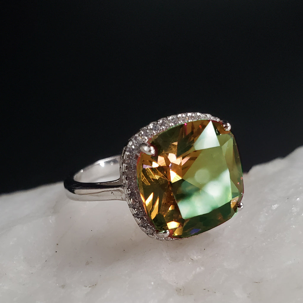 Day To Night / 8 / Designer Jewelry Alexandrite Stone Unique Ring Hypoallergenic Silver 925 Ring Gift for Momen