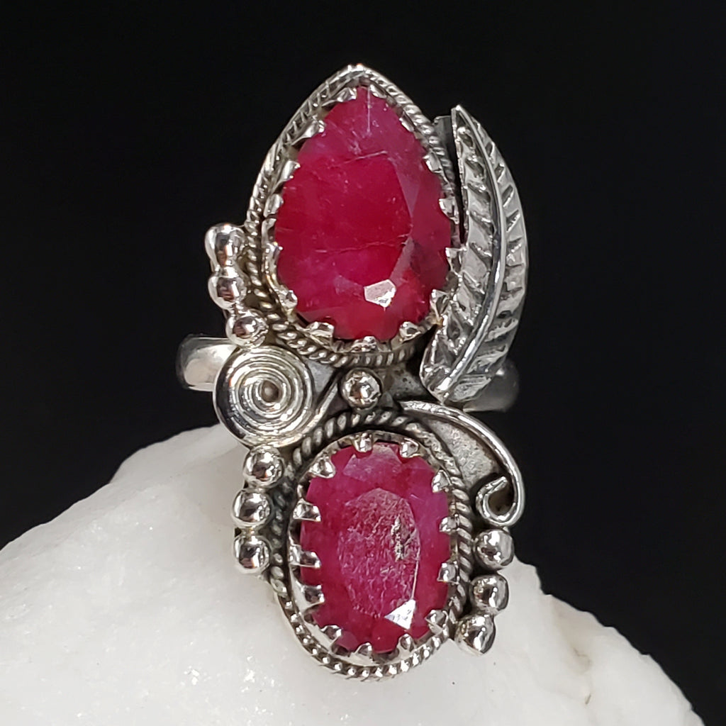 Queen Of Sheba / 8 / Designer Jewelry Natural Raw Pink Ruby Stone Unique Ring Hypoallergenic Silver 925 Ring Gift for Momen