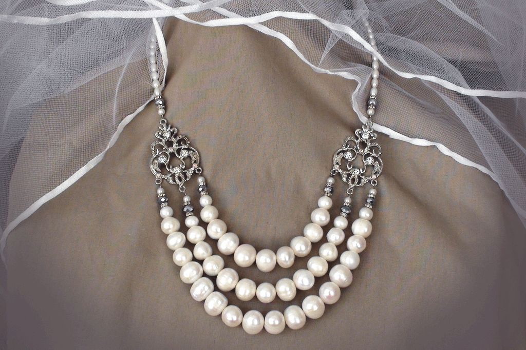 Runway Bride / Necklace for Women Classic Pearls Silver European crystals Necklace Pearl Pendant Unique Pearls Jewelry Gift For Lady