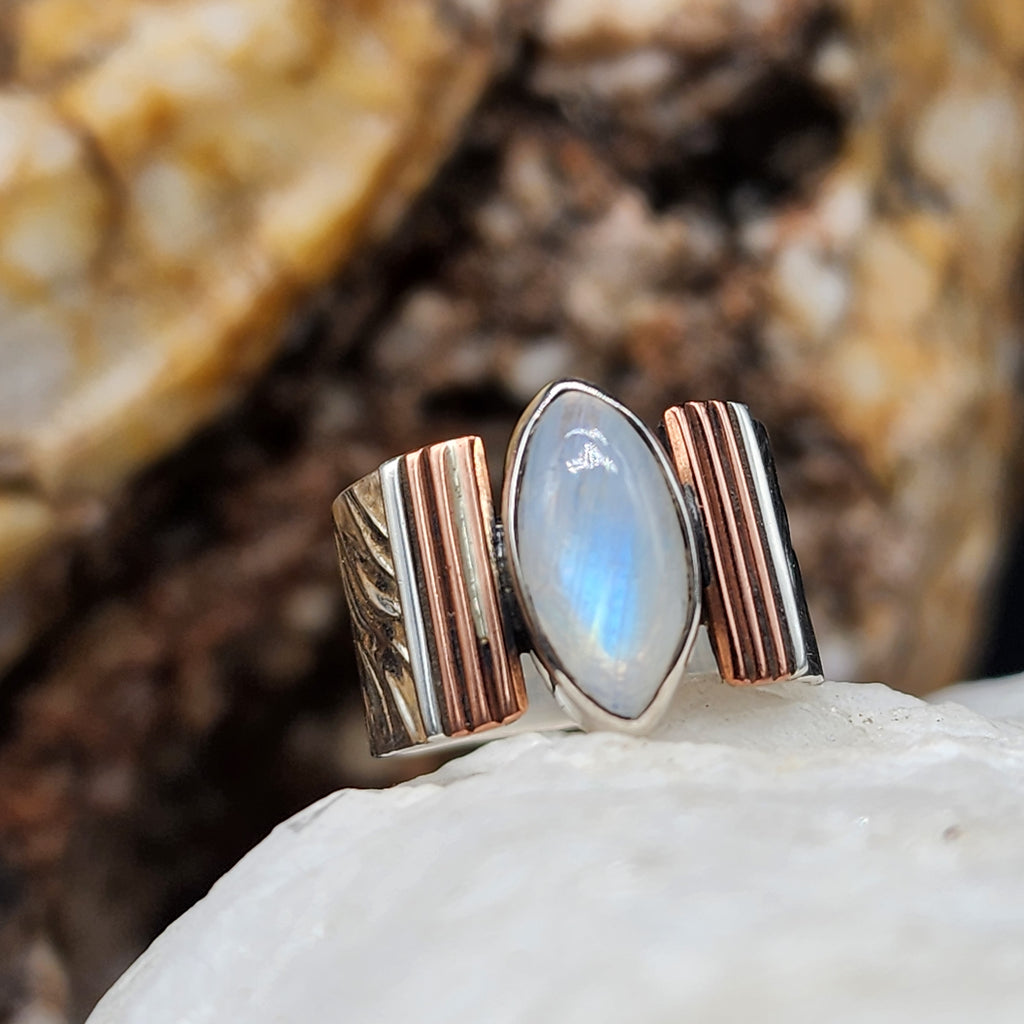Charm Your Way / 8