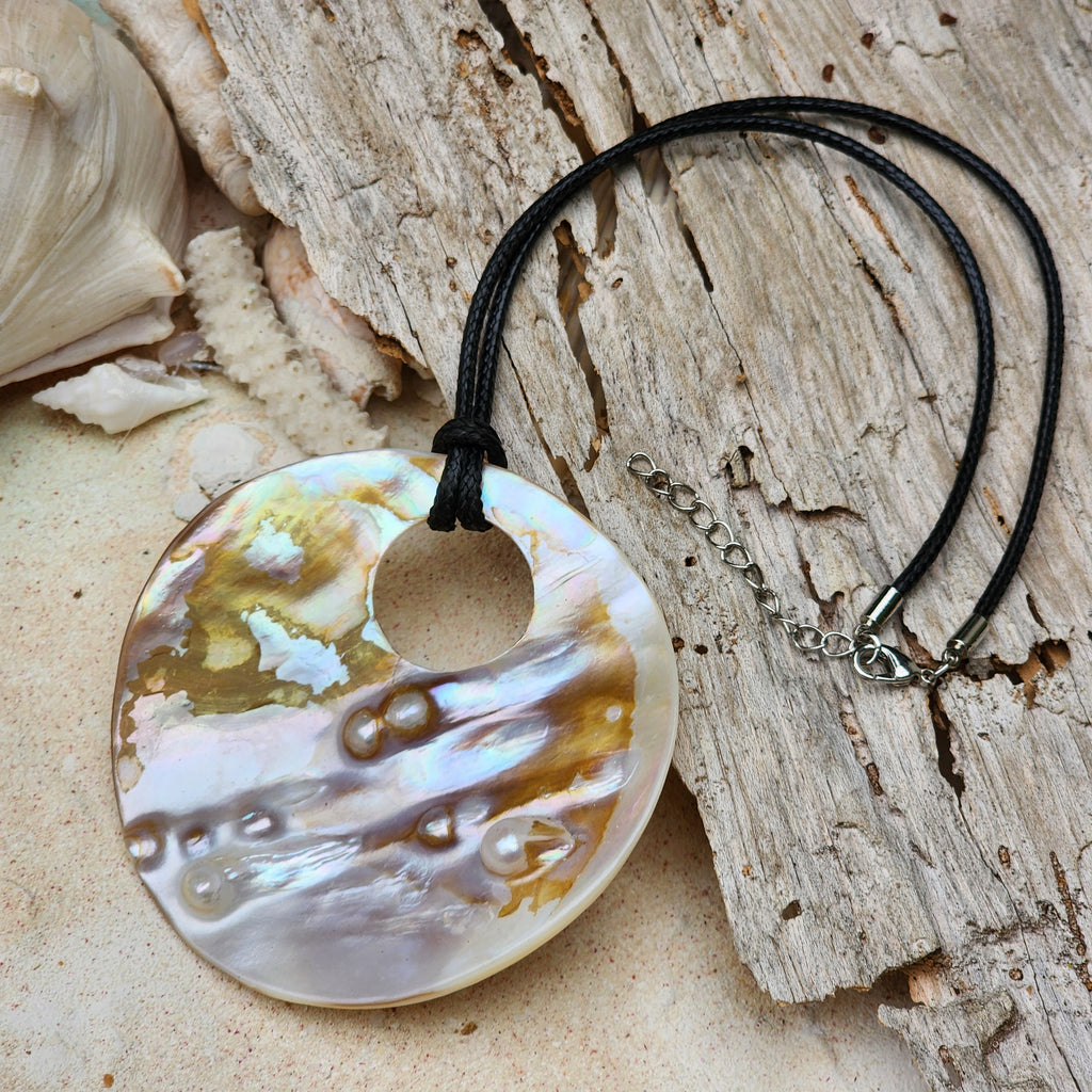 Weeki Wachee / Designer Jewelry Large Ocean Shell Necklace Shell Mother Of Pearl Stone Necklace Seashell Necklace