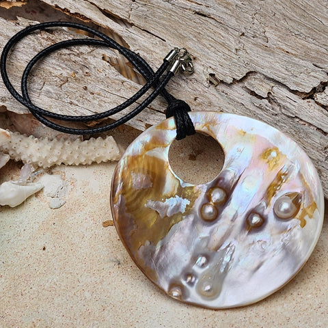 Weeki Wachee / Designer Jewelry Large Ocean Shell Necklace Shell Mother Of Pearl Stone Necklace Seashell Necklace