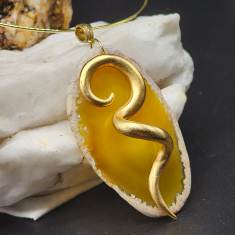MY HONEY /  Artisan Boho Necklace Designer Jewelry Vintage Gold Pendant Natural Agate Stone Simple Necklace Gift For Women