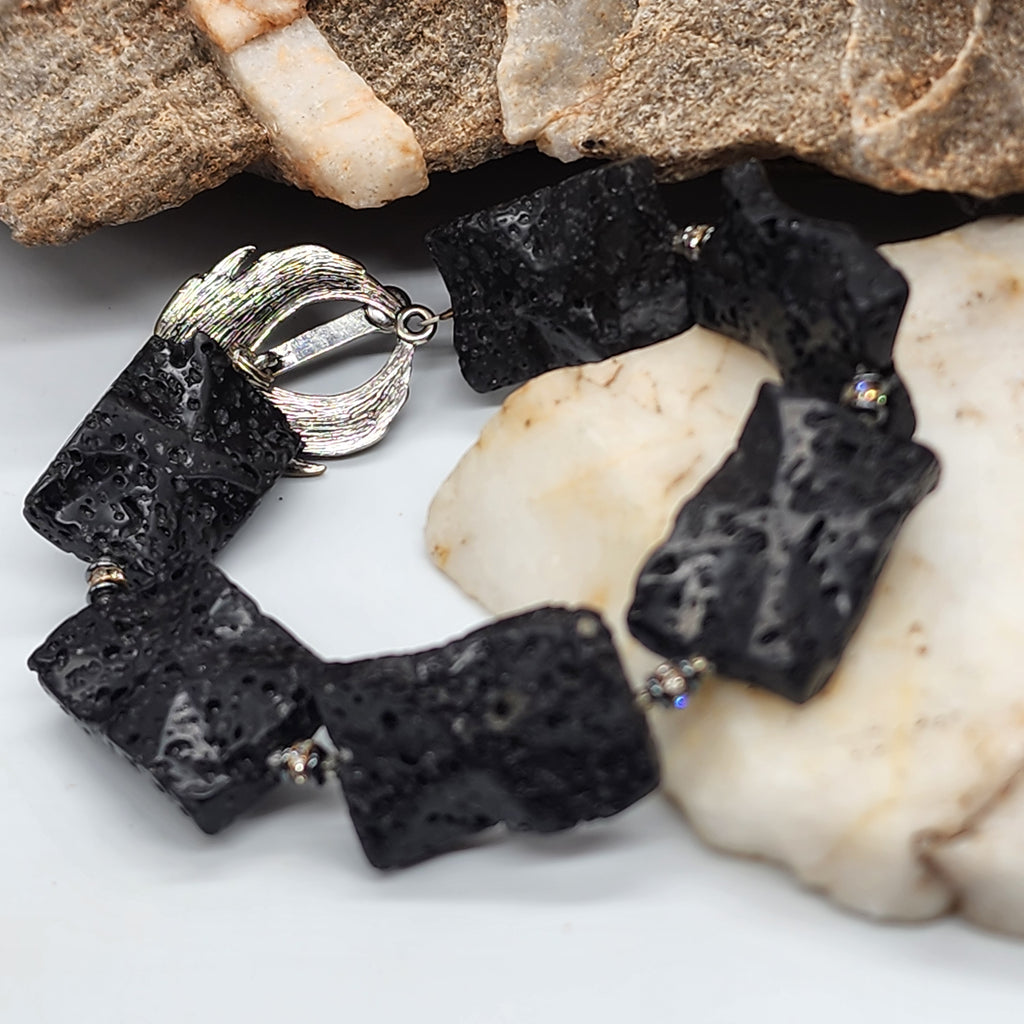 Crystal Eagle / Dwsigner Mens Bracelet Size 9.5 Mens Jewelry Eagle Clasp Lava Stone Mens