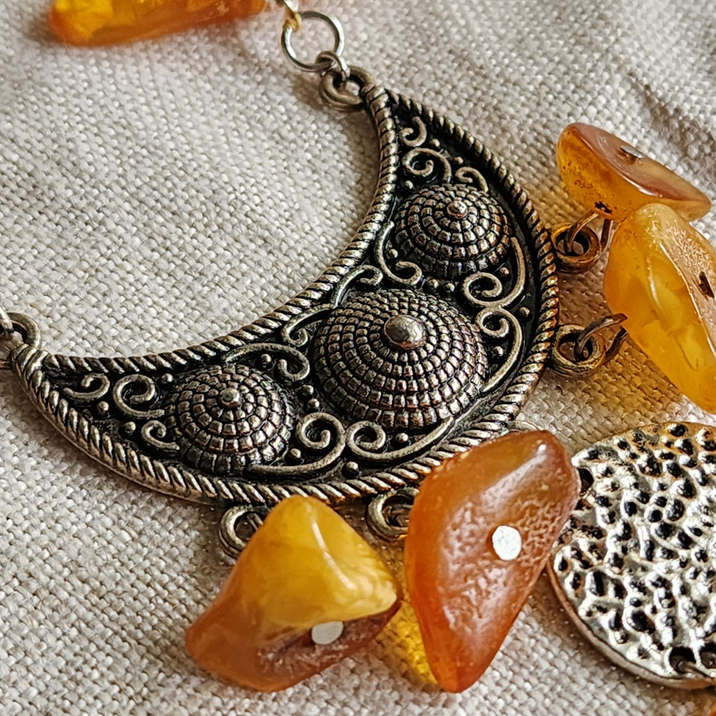 Sun-Drenched / Designer Jewelry Raw Amber Nuggets Stone Pendant Hypoallergenic Jewelry Necklace Natural Amber Gift for Momen