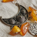 Sun-Drenched / Designer Jewelry Raw Amber Nuggets Stone Pendant Hypoallergenic Jewelry Necklace Natural Amber Gift for Momen