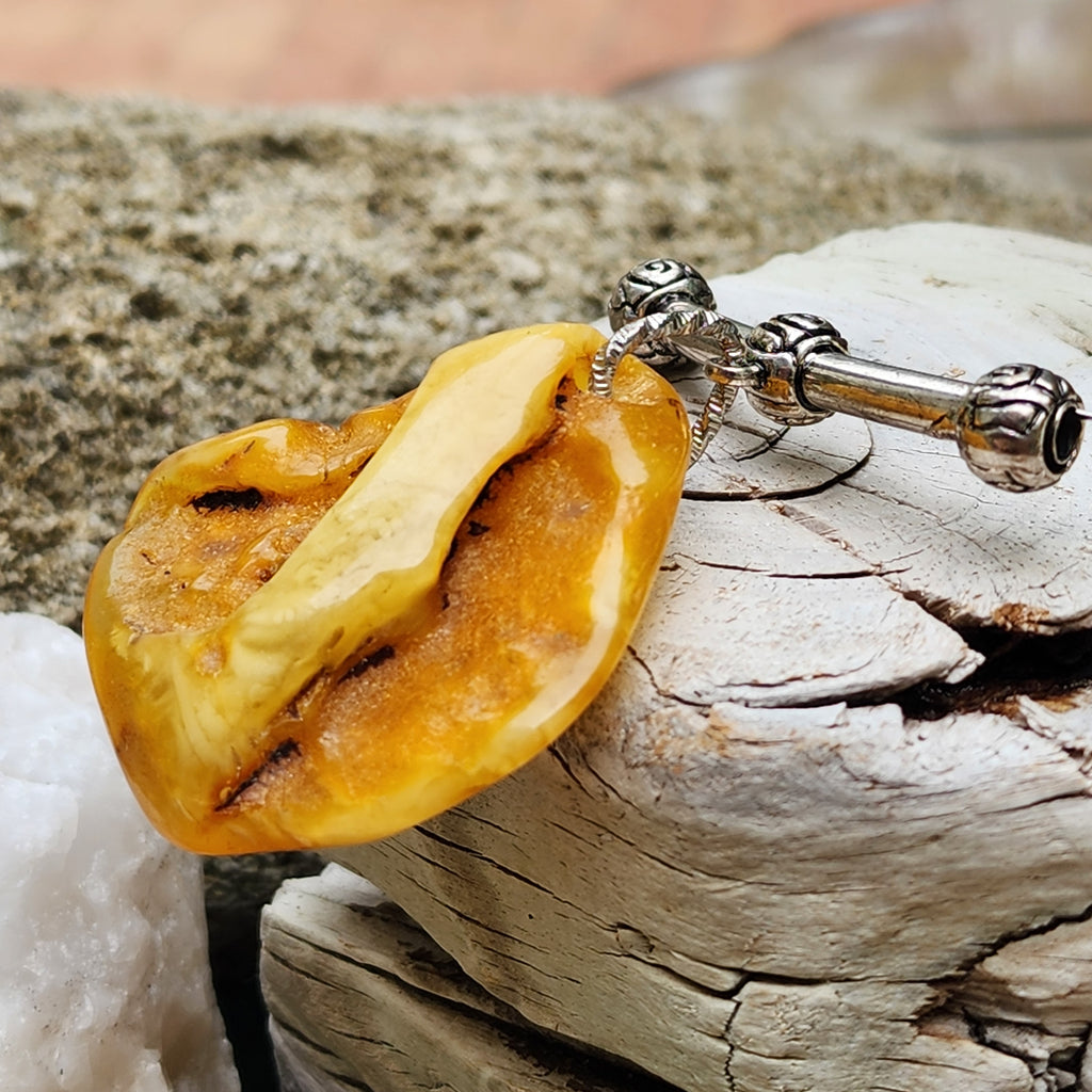 Petra / Designer Jewelry Raw Amber Stone Pendant Hypoallergenic Necklace with Natural Amber Gift for Momen