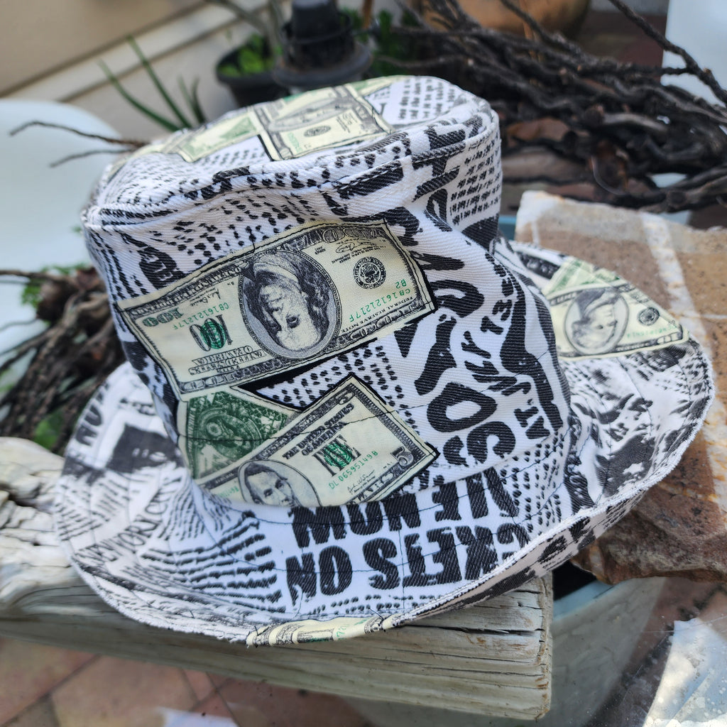 WONKA SHOWTIME New York / Bohemian Shabby Chic Top Hat Upcycled Denim Distressed Boro Dyed Acid-washed
