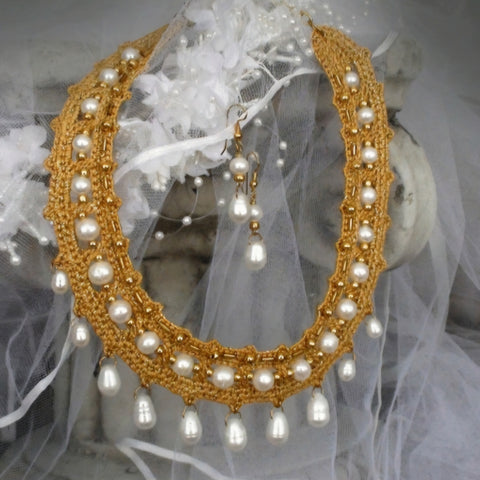 Nested Pearls / Designer Jewelry Gold Necklace Natural Pearls Hypoallergenic Jewelry Most Popular Jewelry Gift For Women