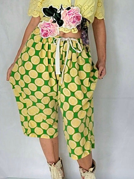 Cloudless Lemon / Bloomers Victorian Pants Shabby Chic Aplique Lemon Floral Print Patchwork Romantic Chic Patched Avant-garde