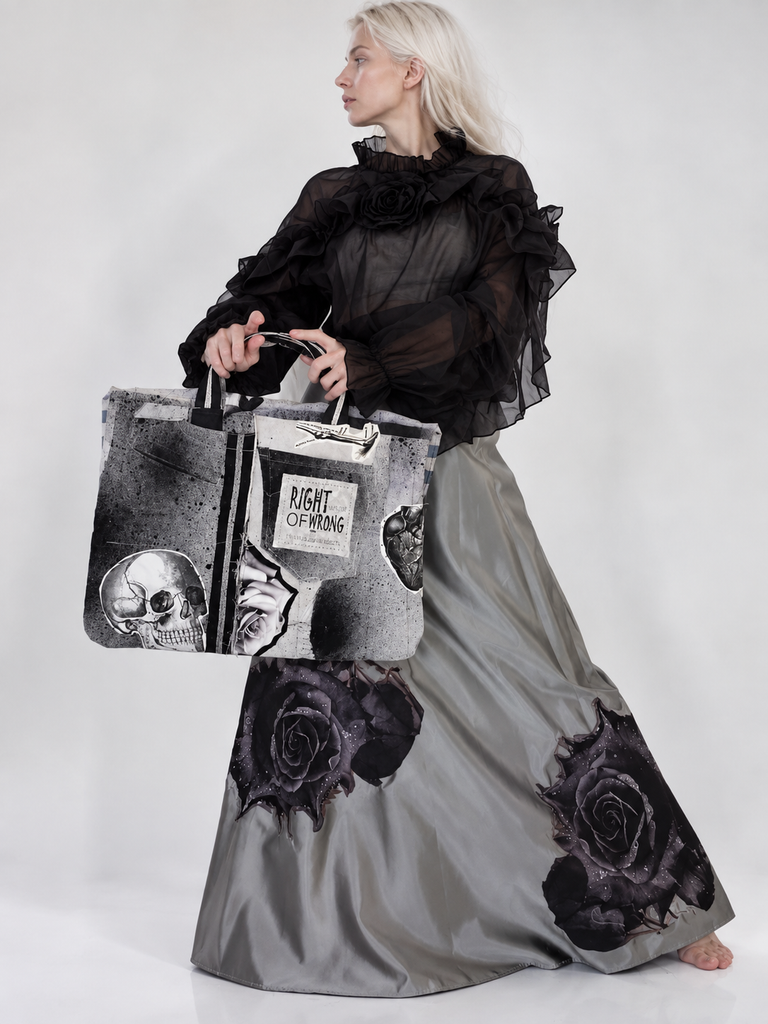 FOLL OF IT / Designer Handbag Distressed Black Denim Scull Appliqué Logo Eye Patch Appliqué Avant-garde Street-wear