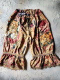 Parisian Maneki-Neko / Bloomers Victorian Pants Shabby Chic Ruffles Rose Cat Patchwork Golden Lace Romantic Chic Patched Avant-garde Aplique