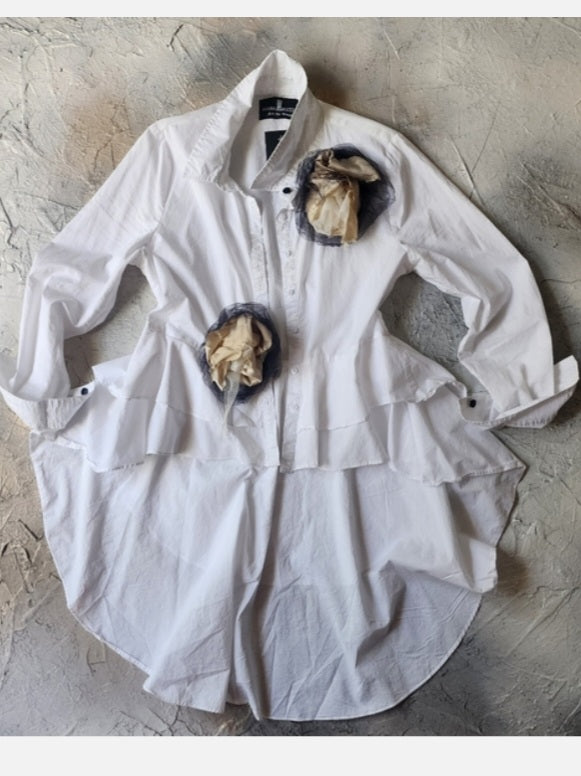 Larisa High-Low / Designer White Top Cottage Concept Avangard Artisan Rose Pin Capsule Collection Distressed European Vintage