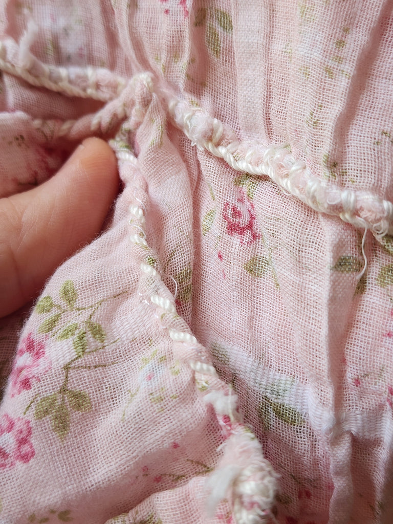 Lisette Gardens / Cottage Botanical Bandana Bowtie 100% Cotton Avantgarde Artisan Hand-Stitched Scarf Victorian Neck Wrap