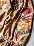 Parisian Maneki-Neko / Bloomers Victorian Pants Shabby Chic Ruffles Rose Cat Patchwork Golden Lace Romantic Chic Patched Avant-garde Aplique