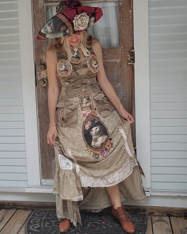 Versailles / Designer Shabby Chic 100% European Cotton Jacquard Jabot Victorian Tie Vintage Cottage Cat Edwardia Medallion