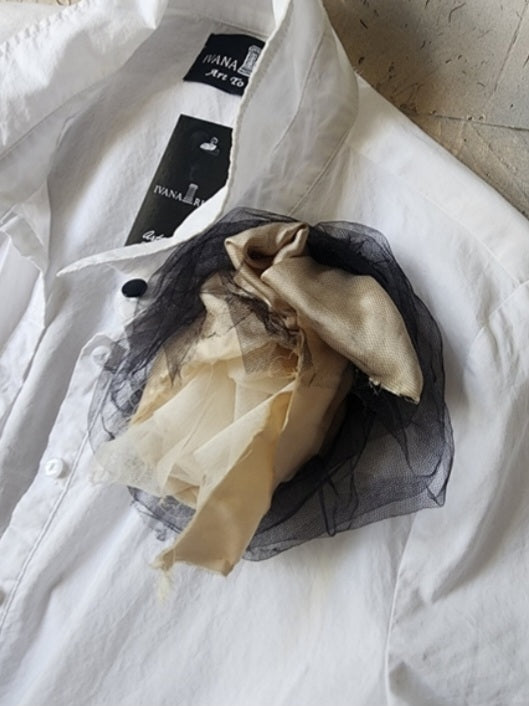 Larisa High-Low / Designer White Top Cottage Concept Avangard Artisan Rose Pin Capsule Collection Distressed European Vintage