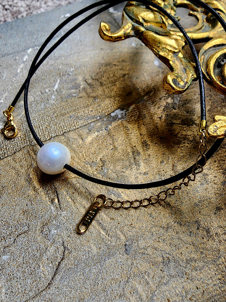 Floating Pearl / 14K Yellow Gold Plated Chain Clasp Freshwatter Large Natural Pearl Genuine Black Leather