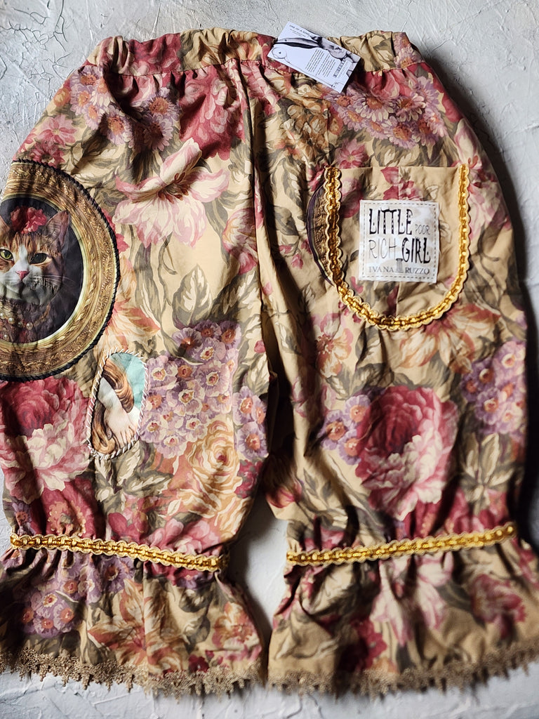 Parisian Maneki-Neko / Bloomers Victorian Pants Shabby Chic Ruffles Rose Cat Patchwork Golden Lace  Romantic Chic Patched CATS Aplique