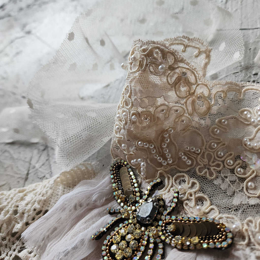 Busy Bee / Designer Techwear Upcycled Denim Tie Hippie Concept Boro Visvim Patchwork Upcycled Vintage Denim Contemporary Jabot