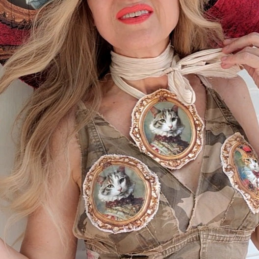 Versailles / Designer Shabby Chic 100% European Cotton Jacquard Jabot Victorian Tie Vintage Cottage Cat Edwardia Medallion