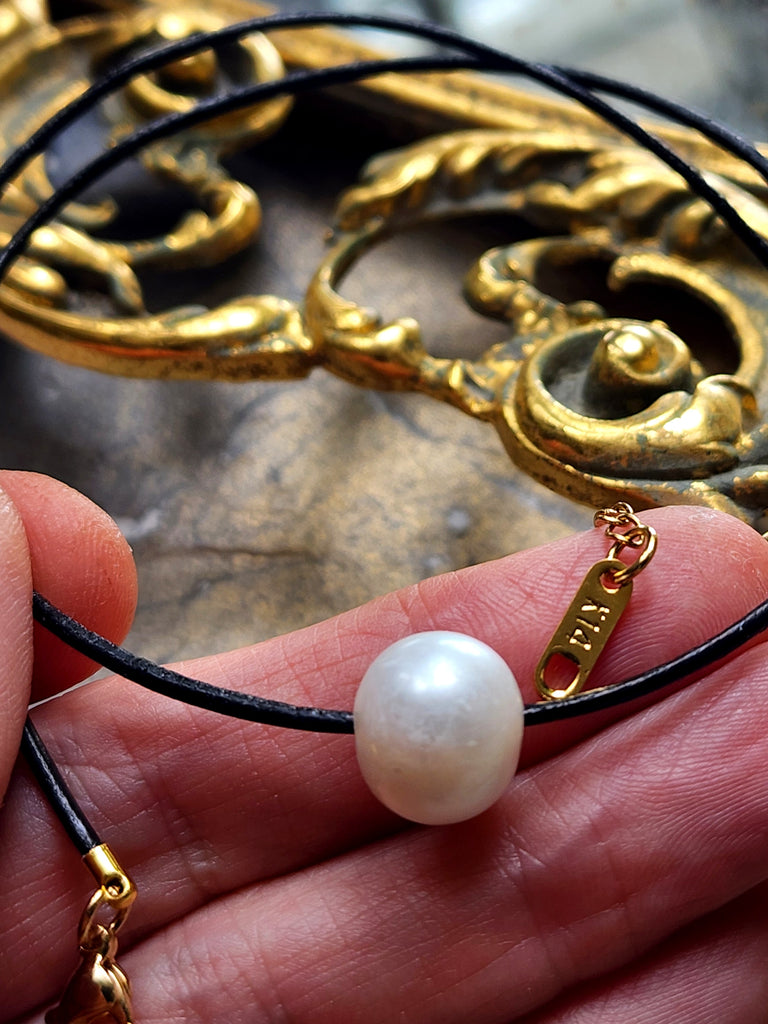 Floating Pearl / 14K Yellow Gold Plated Chain Clasp Freshwatter Large Natural Pearl Genuine Black Leather