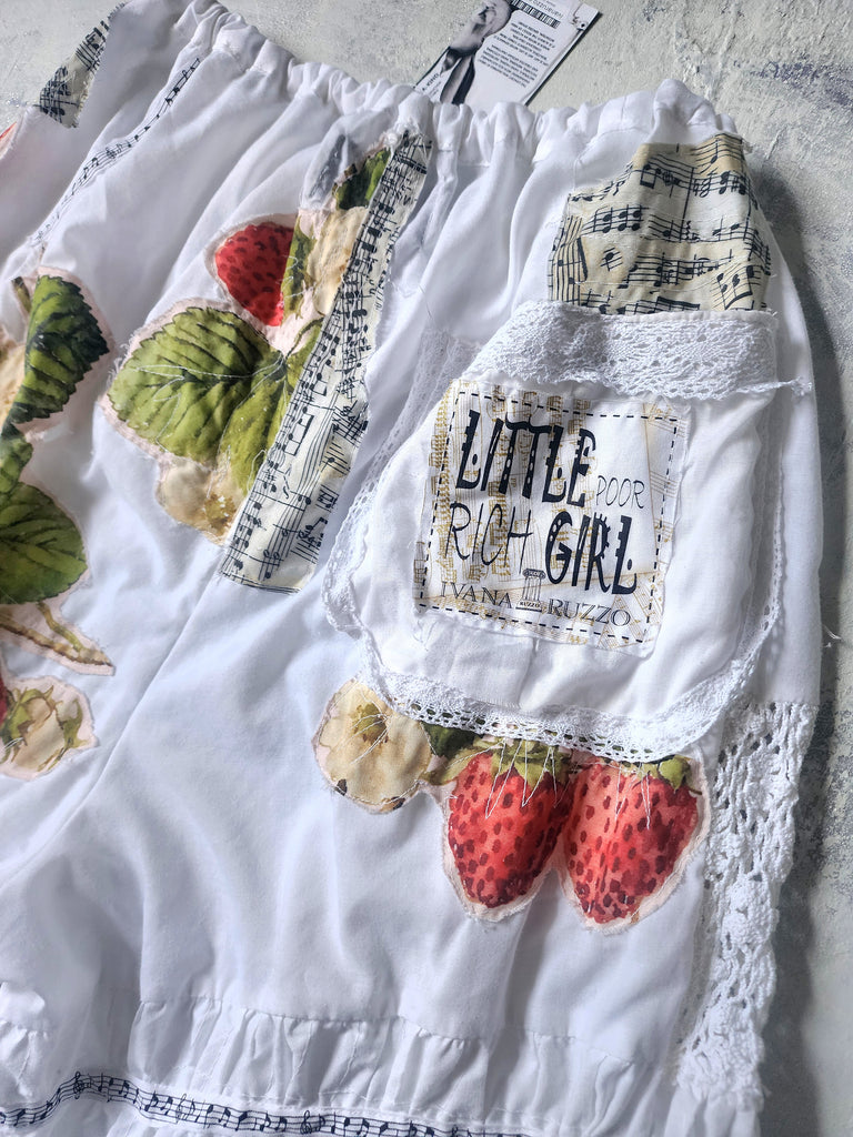 In Strawberry Mood / Cotton Bloomers Strawberry Appliqué Floral Print Ruffle Hem Drawstring Belt