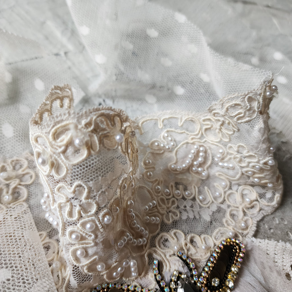 Busy Bee / Designer Techwear Upcycled Denim Tie Hippie Concept Boro Visvim Patchwork Upcycled Vintage Denim Contemporary Jabot