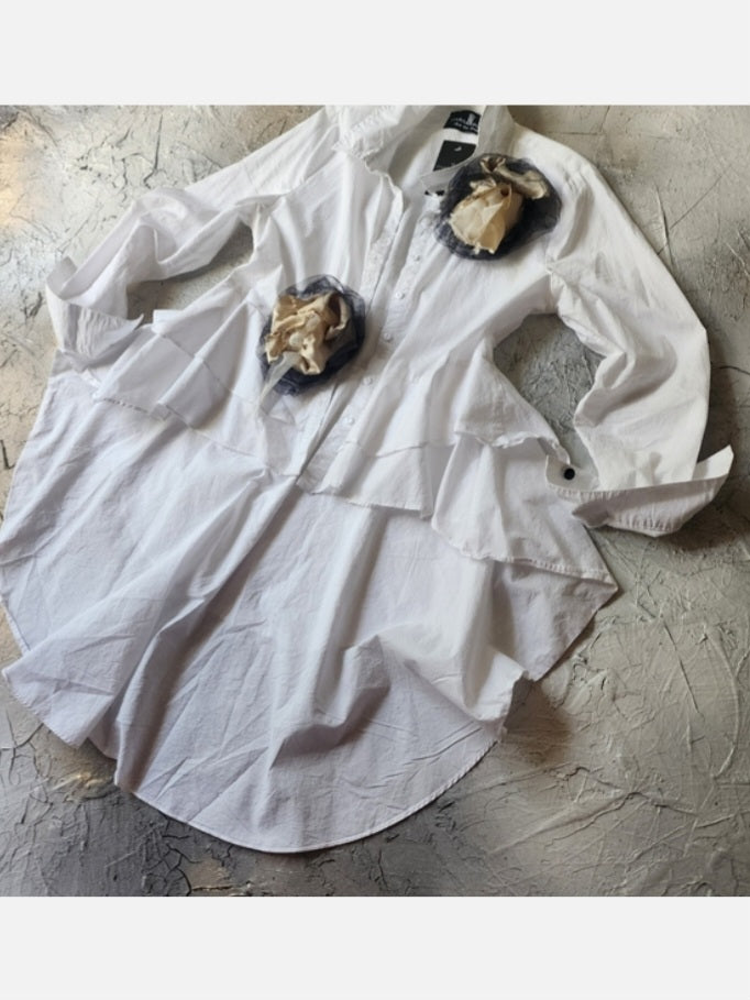 Larisa High-Low / Designer White Top Cottage Concept Avangard Artisan Rose Pin Capsule Collection Distressed European Vintage