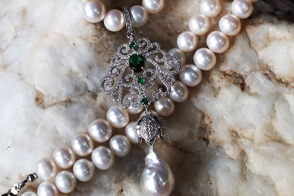 Eleganza /  Classic Pearls Silver Necklace For Women Pave Necklace Large Baroque Pearl Pendant Unique Pearls Jewelry Gift For Lady