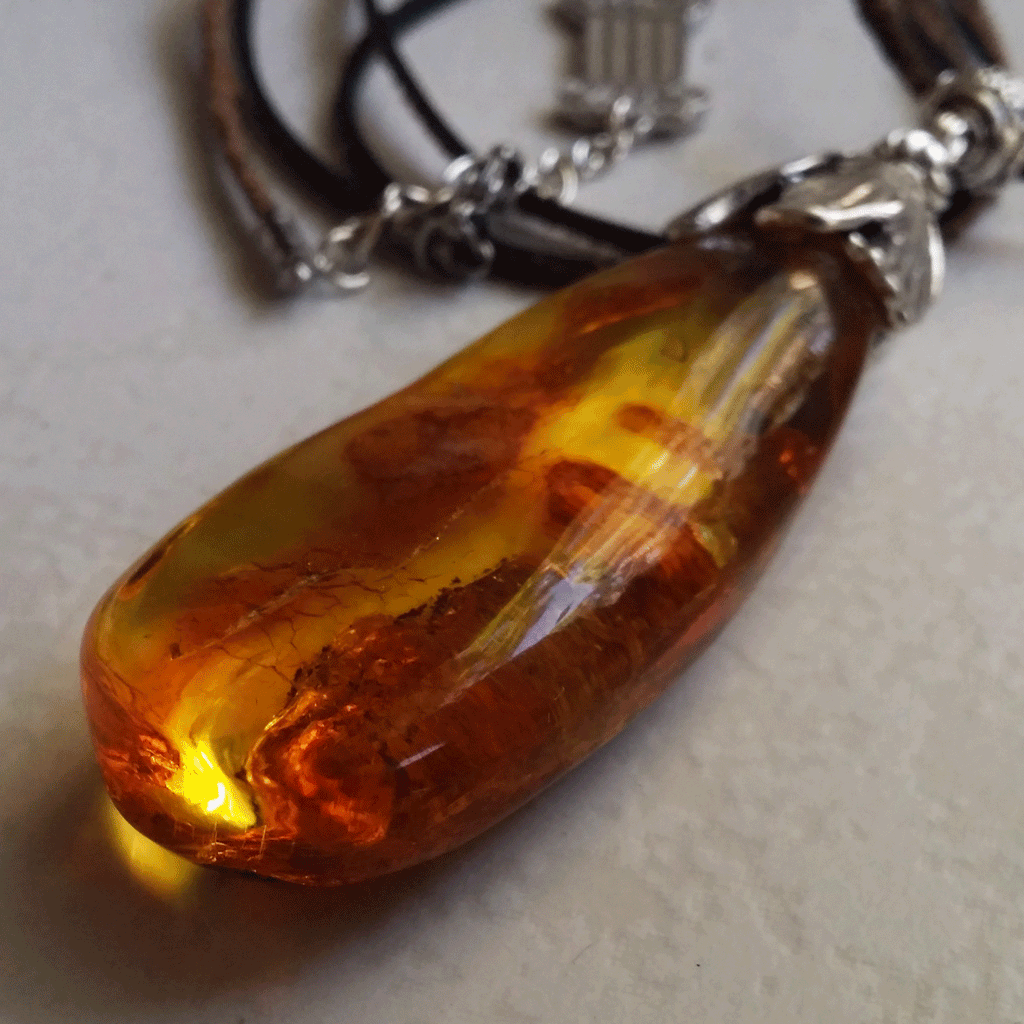 Got What I Need / Designer Jewelry Raw Amber Stone Pendant Hypoallergenic Leather Necklace with Natural Amber Gift for Momen