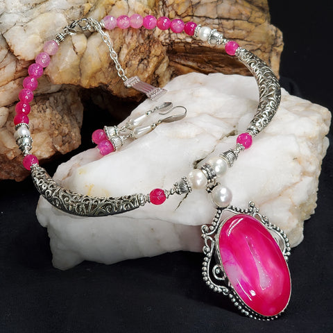 Happy Feelings / Designer Jewelry Silver Pendant Genuine Pink Agate Freshwater Pearls Necklace Boho Artisan Jewelry Gift for Lady