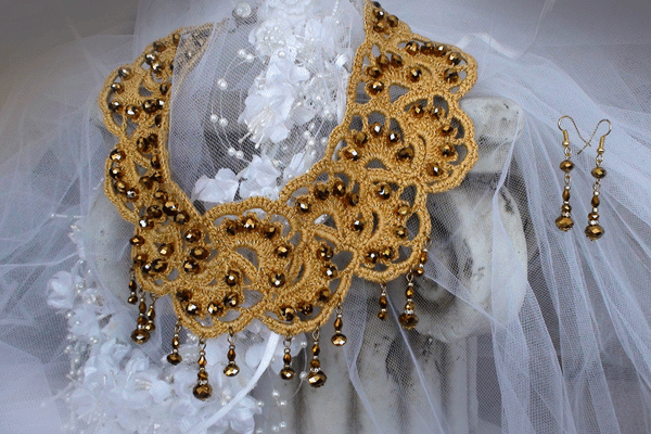 Tiara Necklace